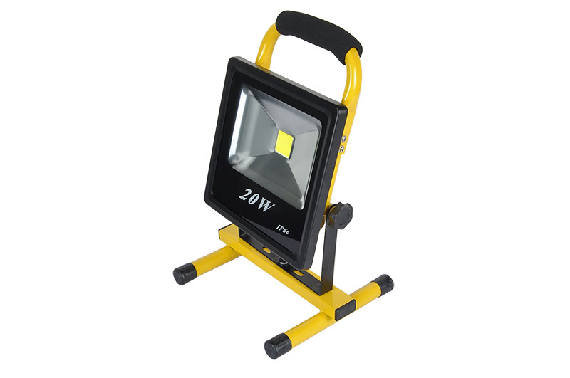 20W超薄充电投光灯 GY-CBRLF-20A1